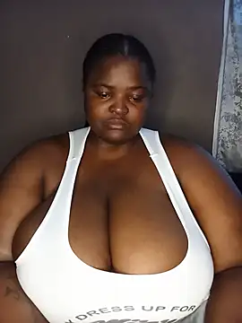 ChubbyLucia webcam