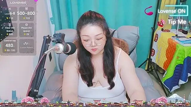 AngelwithEcup webcam