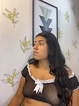 Laia_white webcam