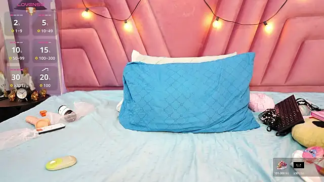 shyblacksweetiee webcam