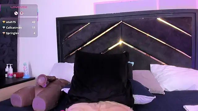 april_jones05 webcam
