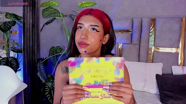 Karin_Ks webcam