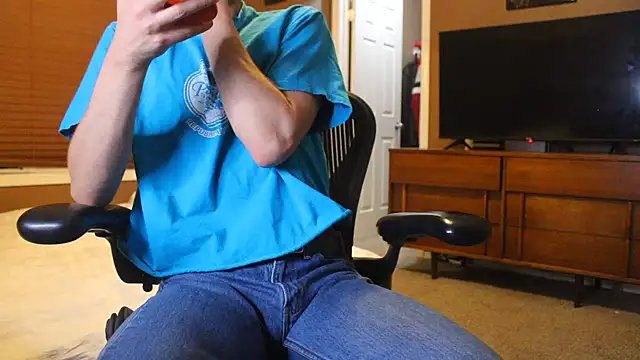 jjjjjfive - Jjjjjfive's free webcam - UK Sex Cams