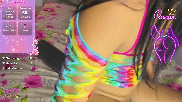 Skarleth_queen webcam