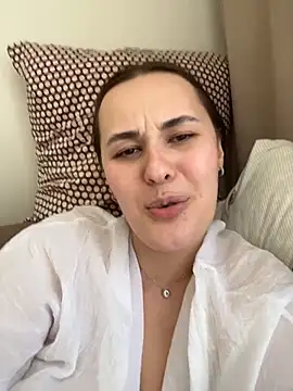 Queen_Monica_ webcam