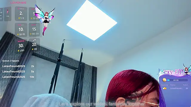 selene_red_ webcam