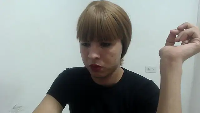 estefania224 webcam