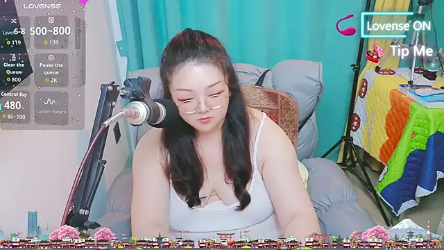 AngelwithEcup webcam