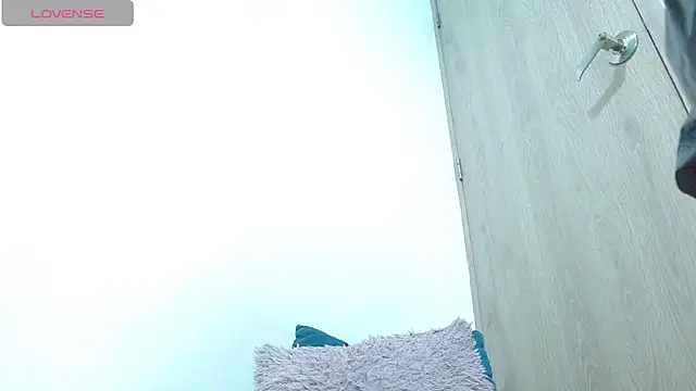 avaleri_cherry webcam