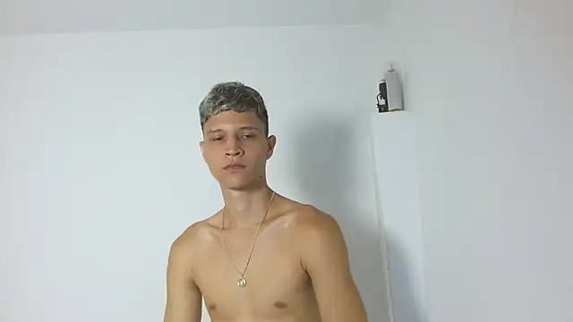 Twinkcock22 webcam