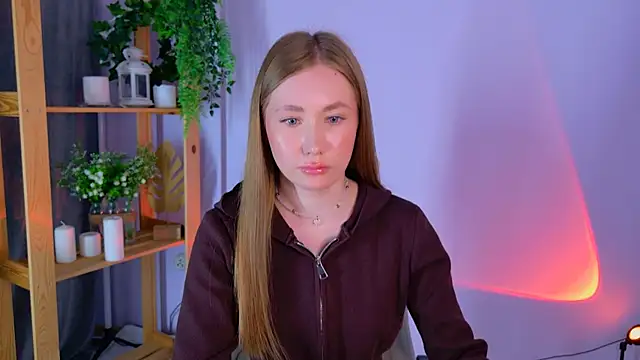EllyColins webcam