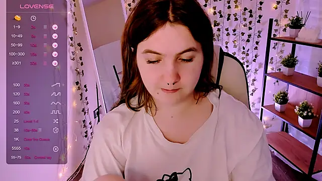 lovelyy_julia webcam