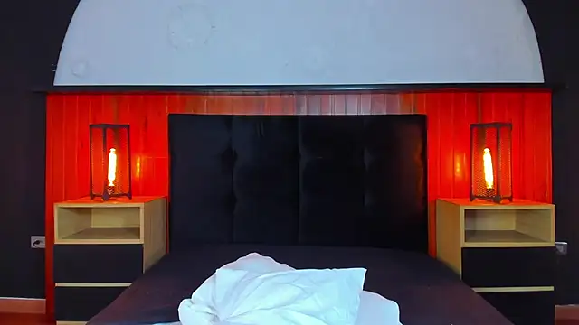 Leo_Savage_ webcam