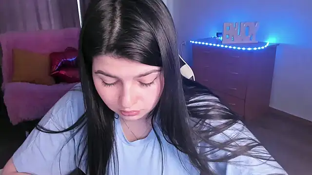 KisaModel webcam