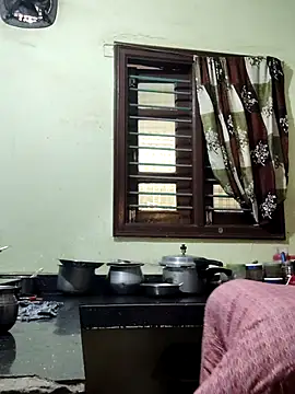 yamini1431 webcam