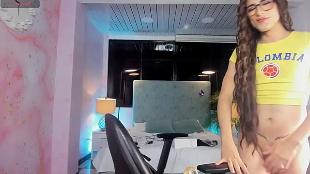 JESSI_NAOMI webcam