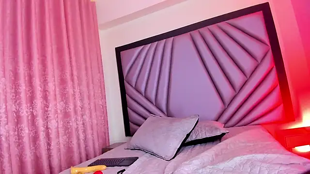 Aleja_NightVibe webcam