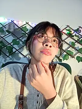 dolliette24 webcam