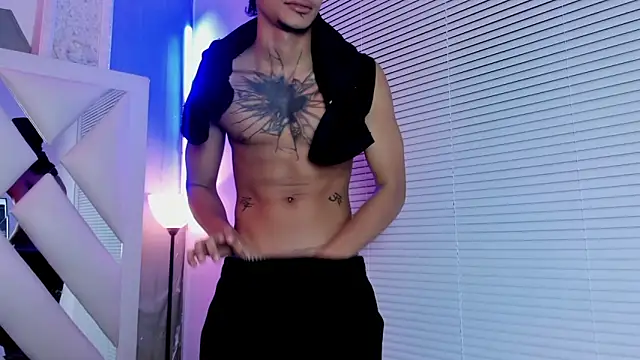 kai_storm77 webcam