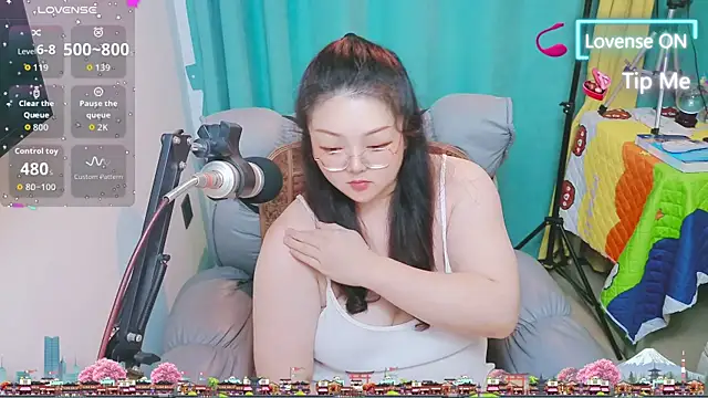 AngelwithEcup webcam