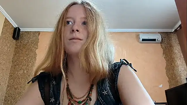 KateVibe_01 webcam