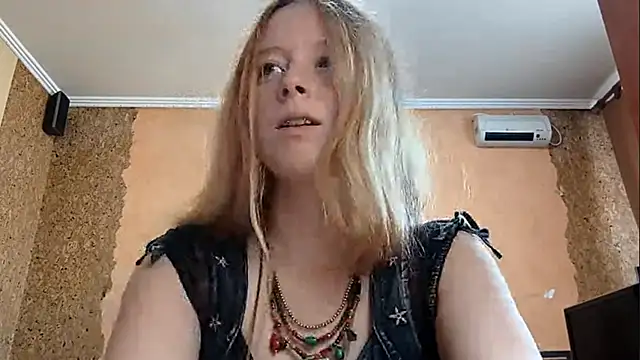 KateVibe_01 webcam