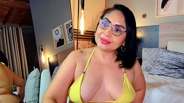 madissononee - Madissononee's free webcam - UK Sex Cams