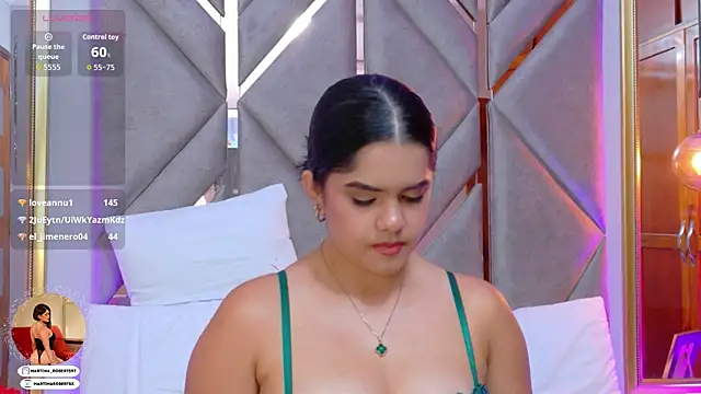 Martina-Roberts- webcam
