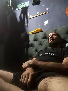 hairy_mannn webcam