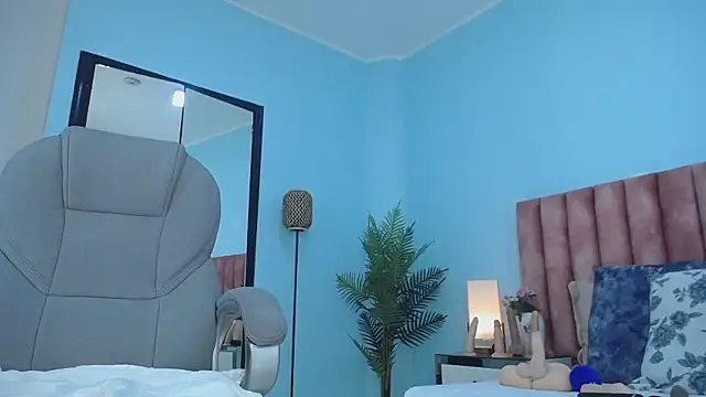 nana_levy webcam