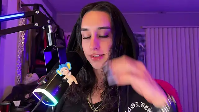 xoFrankie webcam