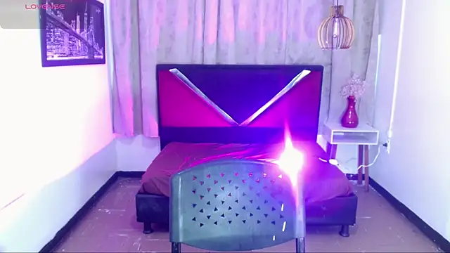 luisa__torres webcam