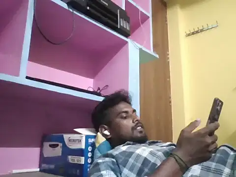 Tamilgud23 webcam