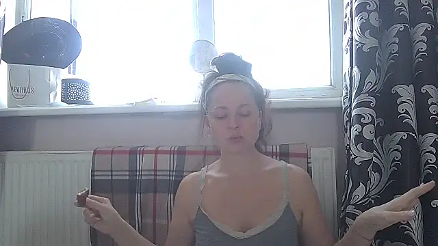 LindaStarS webcam