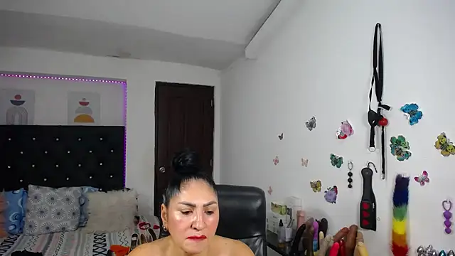 mature_bigboobs10 webcam