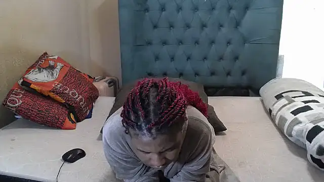 EbonyEssence webcam