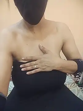 MeenuBhabhi547 webcam