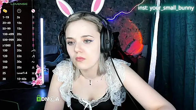 Your_small_bunny webcam