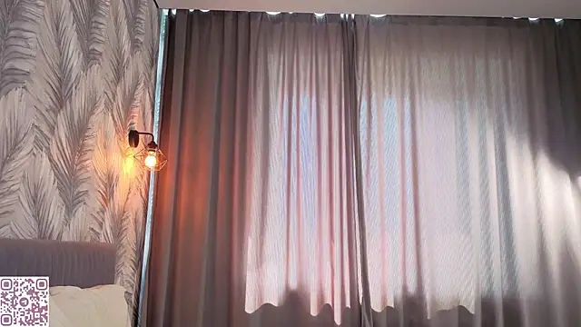 ElvinaRose webcam