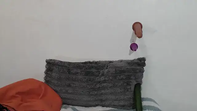 SexyPetite_22 webcam