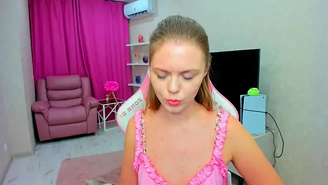 Strawberrye webcam