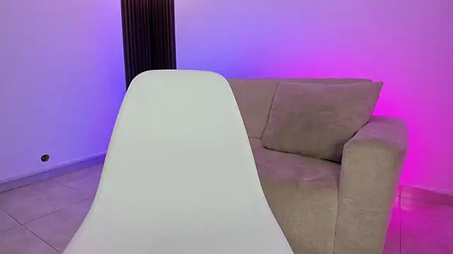 baby_celeste webcam