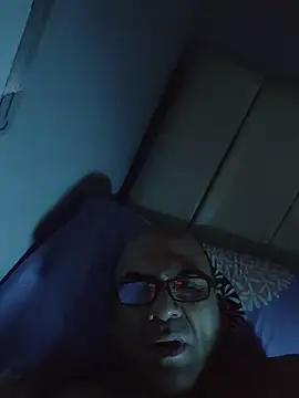 Guapo007sexy webcam