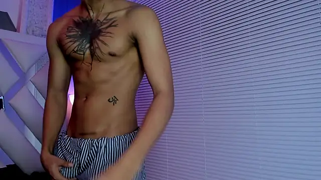 kai_storm77 webcam