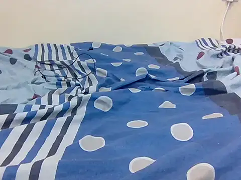 Curvy_Queen20 webcam