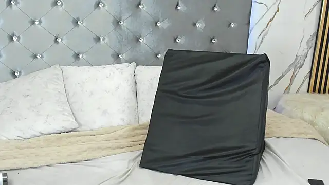 vanessa_saquirt webcam