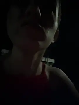 Adrenaline_crazy webcam