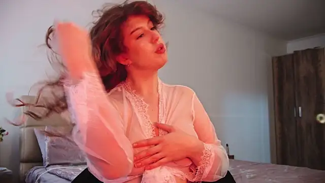 LilianBliss webcam