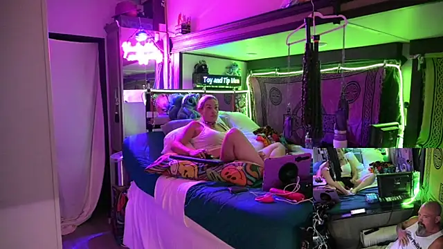 Katycouple69 webcam