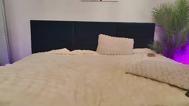 BlondieEve webcam